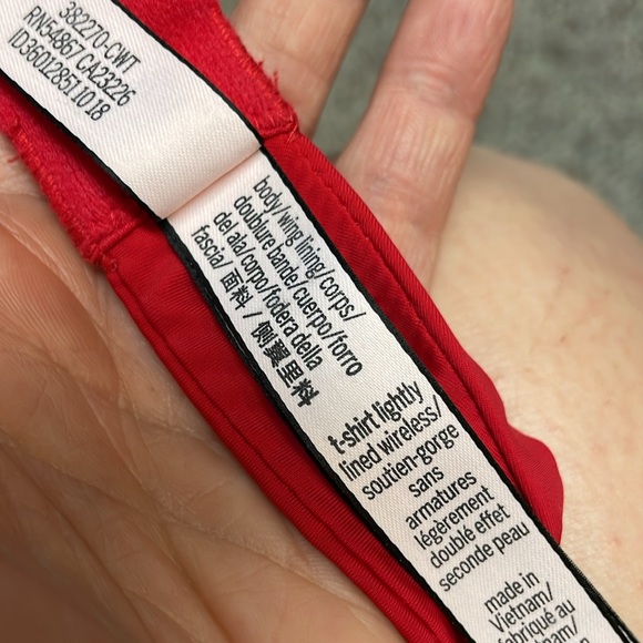 Victoria’s Secret t padded bra - Picture 4 of 7